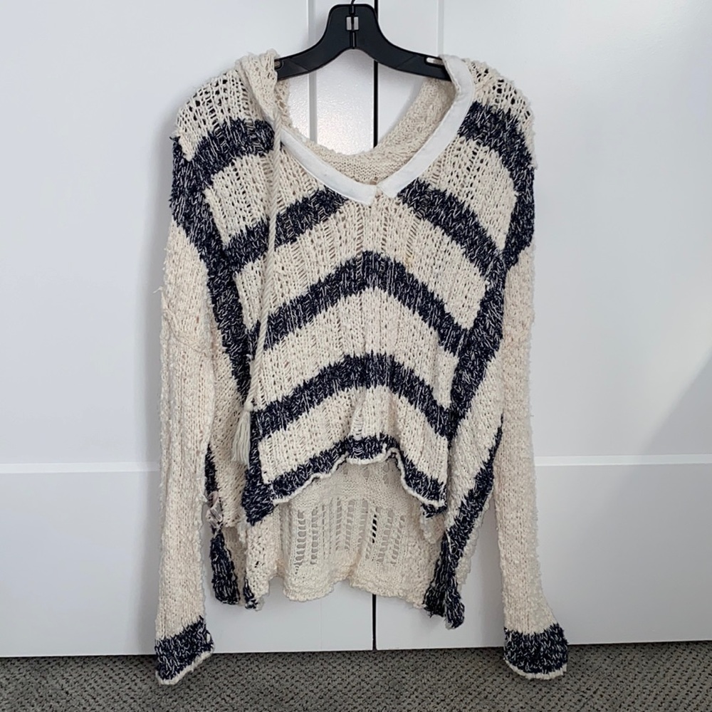 Cream and navy blue stripped sweater with hood